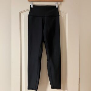 ALO 7/8 High-Waist Airbrush Legging, Black, Size Small